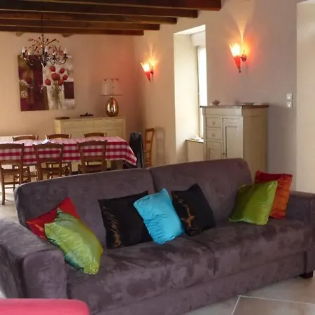Ferienhaus Moyrazes, 4 Pieces, 6 Personnes - Fr-1-601-390